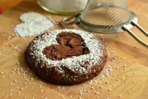 csm_Icing_sugar_heart_be89d09eac.jpg Icing Sugar